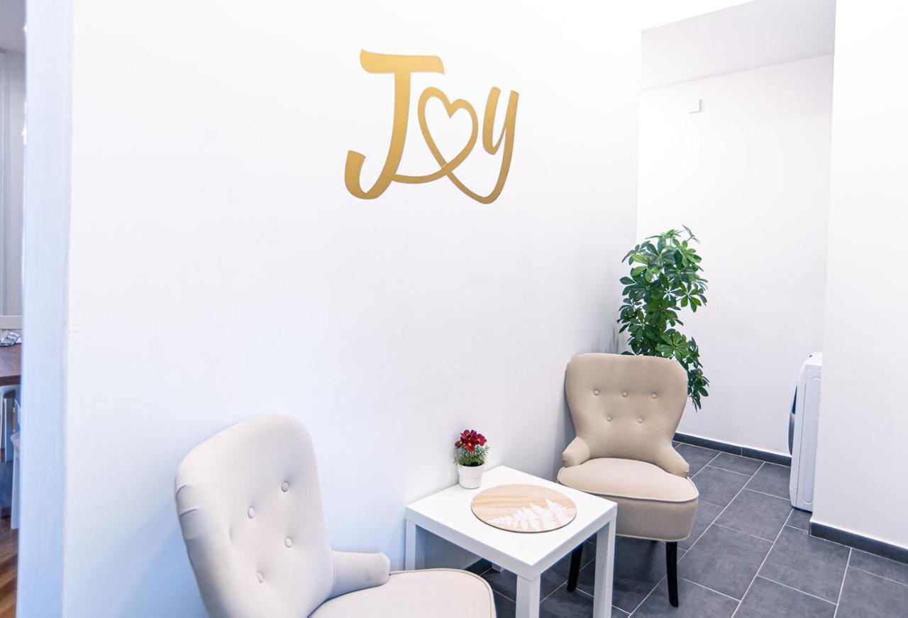 Joy Apartments On Kiraly Street Budapest Esterno foto